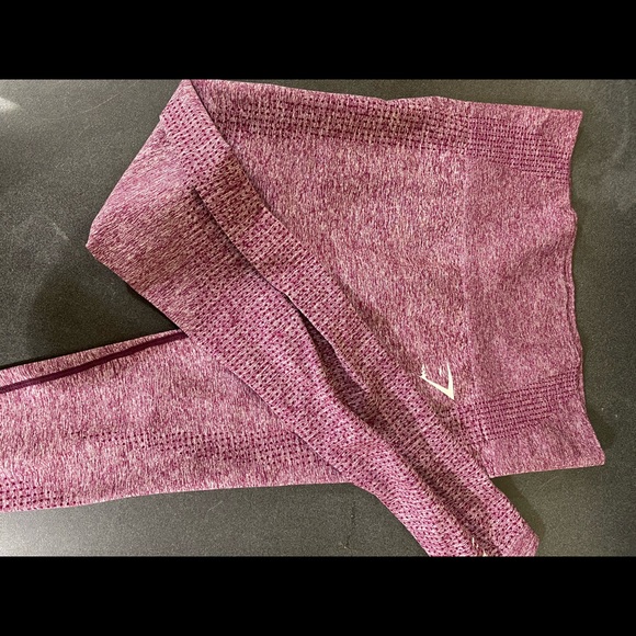 Gym shark leggings - Picture 2 of 2